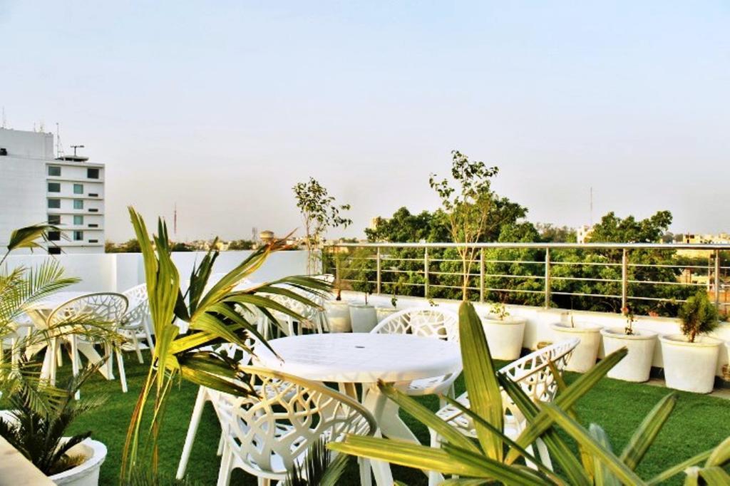 The Raj Vilas Agra  Buitenkant foto