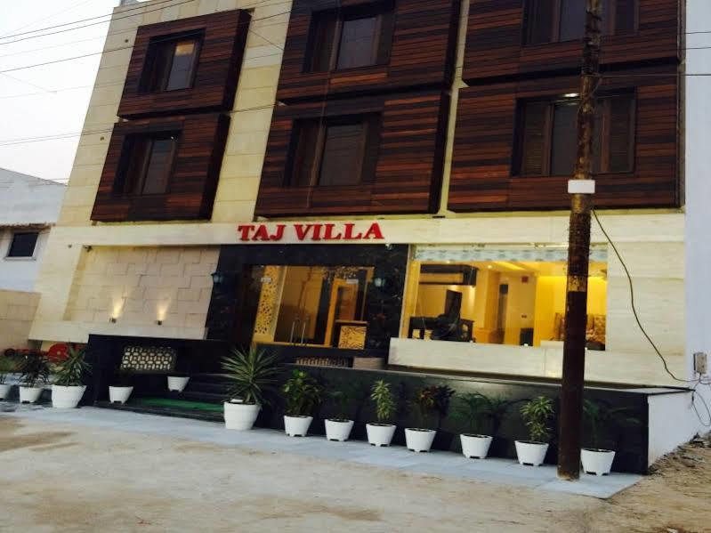 The Raj Vilas Agra  Buitenkant foto