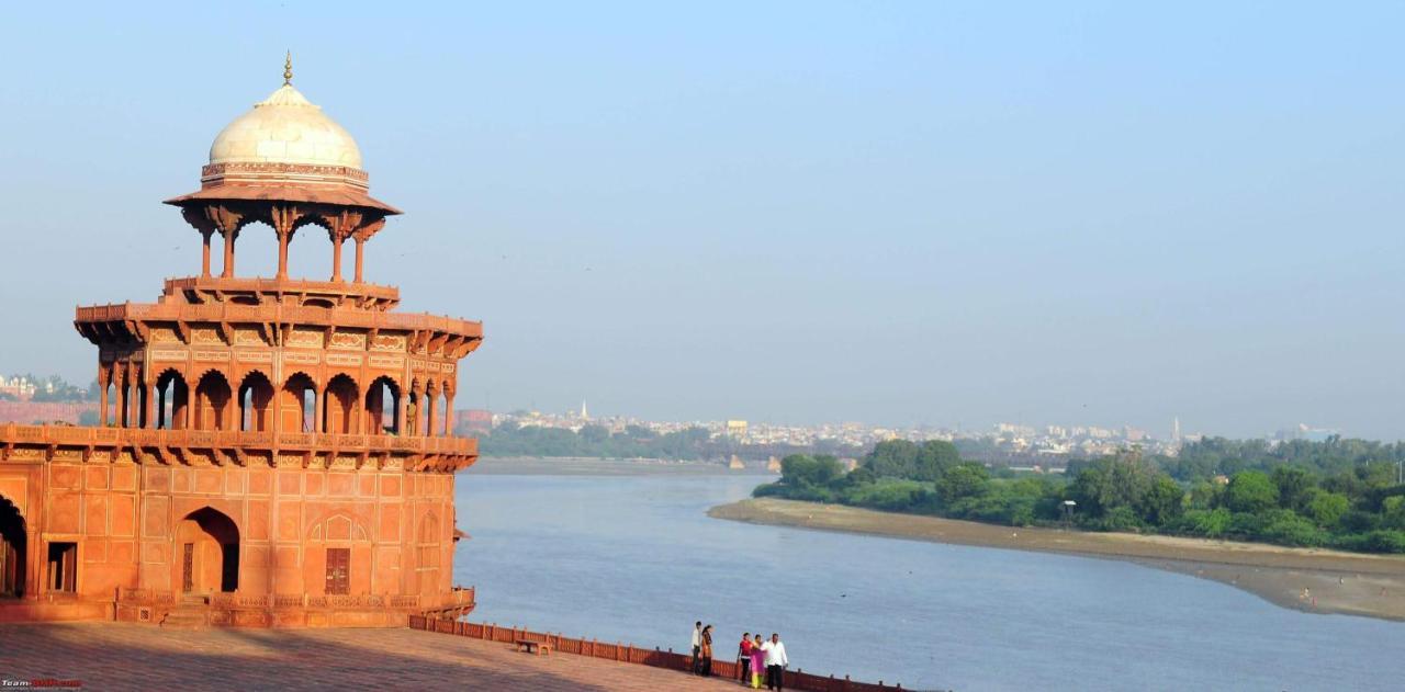 The Raj Vilas Agra  Buitenkant foto